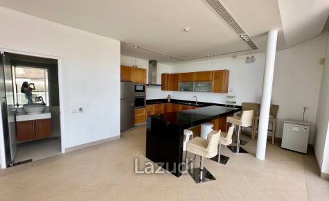 Sea View 4-Bedroom Pool Villa with Spacious Garden at Cape Yamu