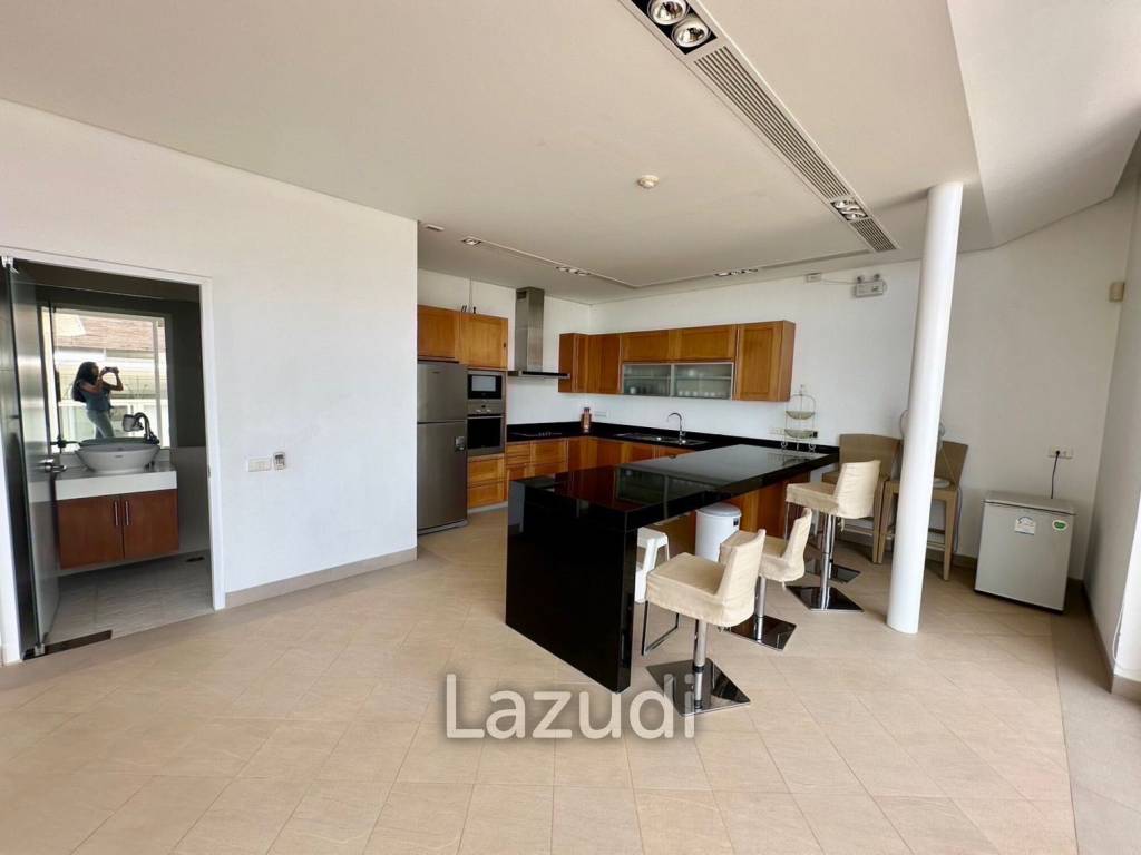 Sea View 4-Bedroom Pool Villa with Spacious Garden at Cape Yamu