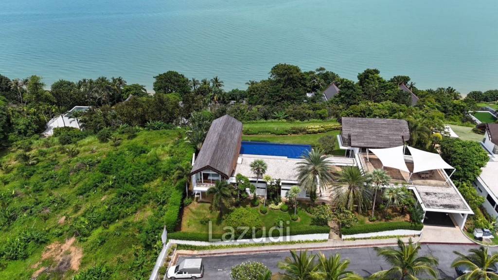 Sea View 4-Bedroom Pool Villa with Spacious Garden at Cape Yamu