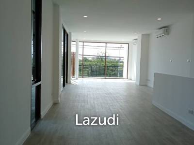 2 Storey house at Hua Hin 70 for sale