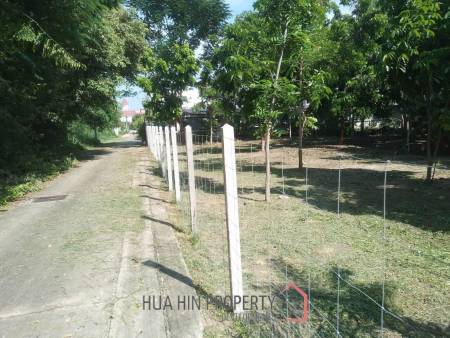 Prime Land For Sale 0-2-49 Rai in Soi Hua Hin 24