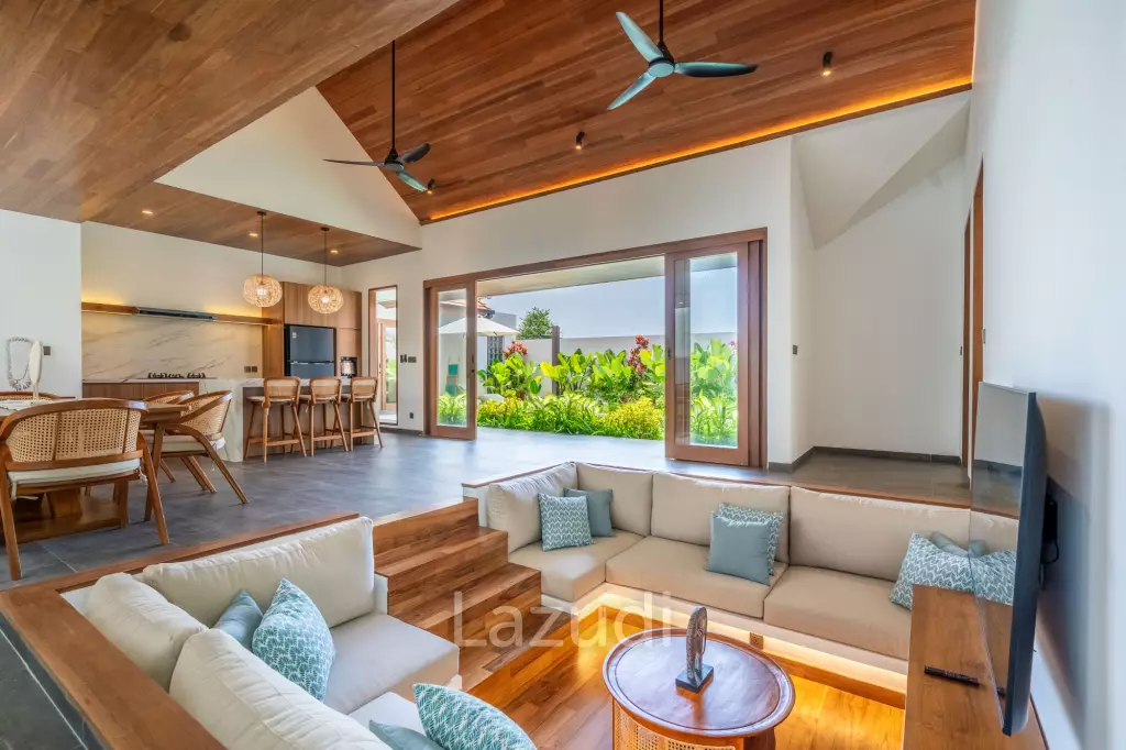 PRIME BEACHSIDE 3BR VILLA SANUR