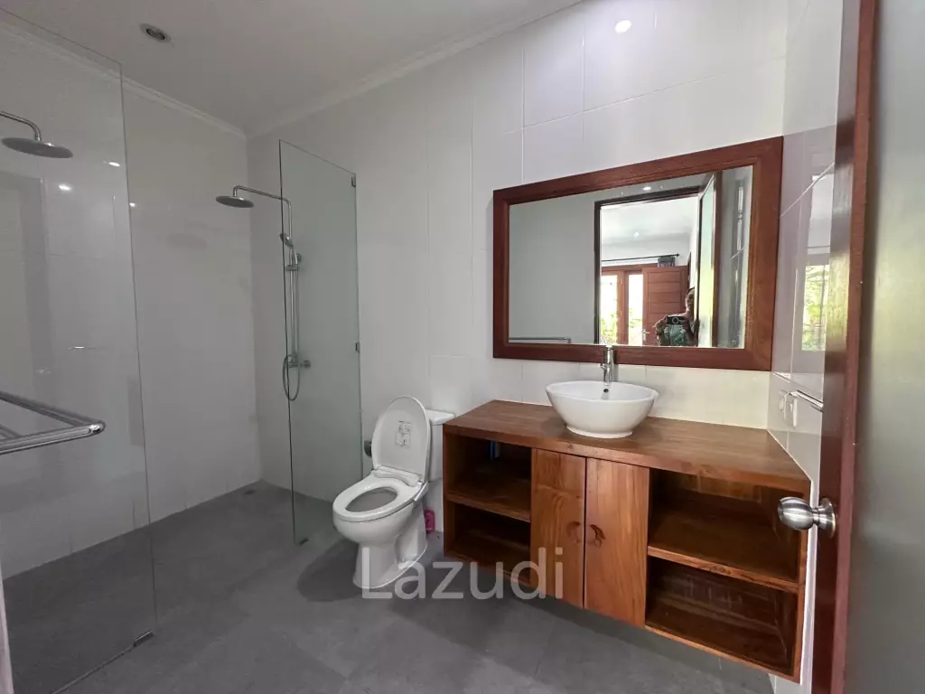 Prime Location Non beach side 3BR VILLA SANUR