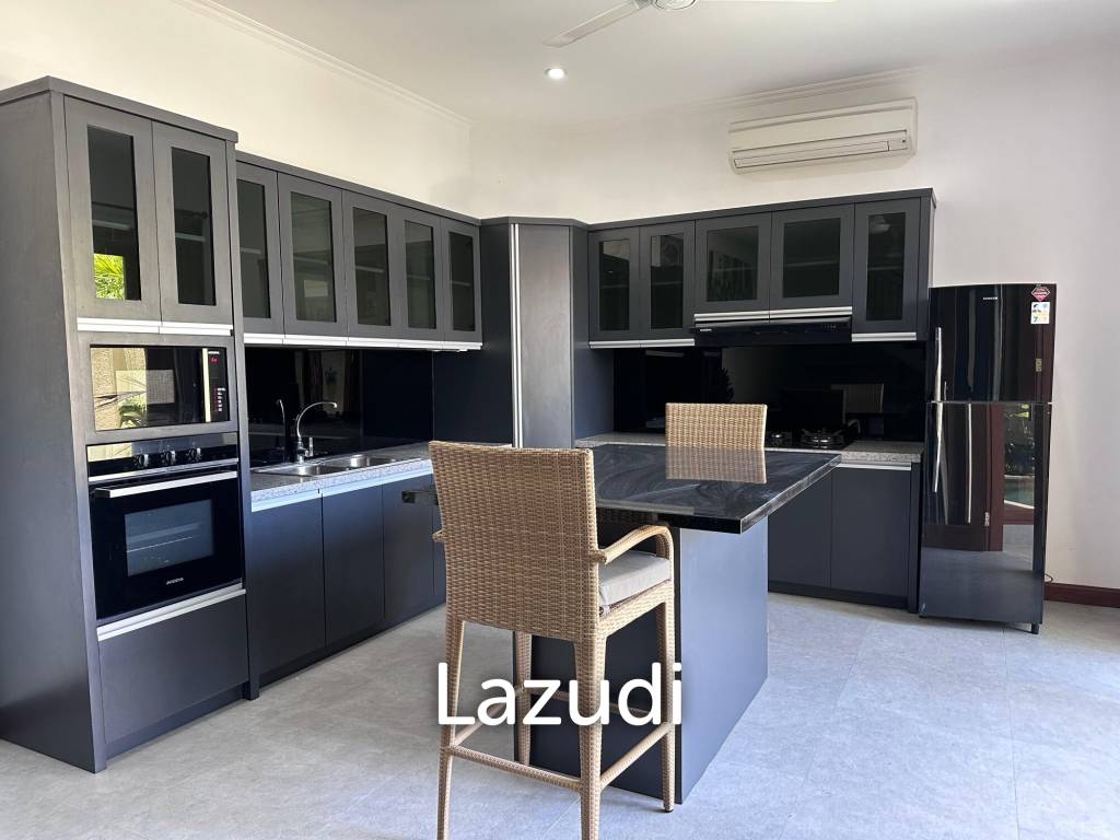 Prime Location Non beach side 3BR VILLA SANUR
