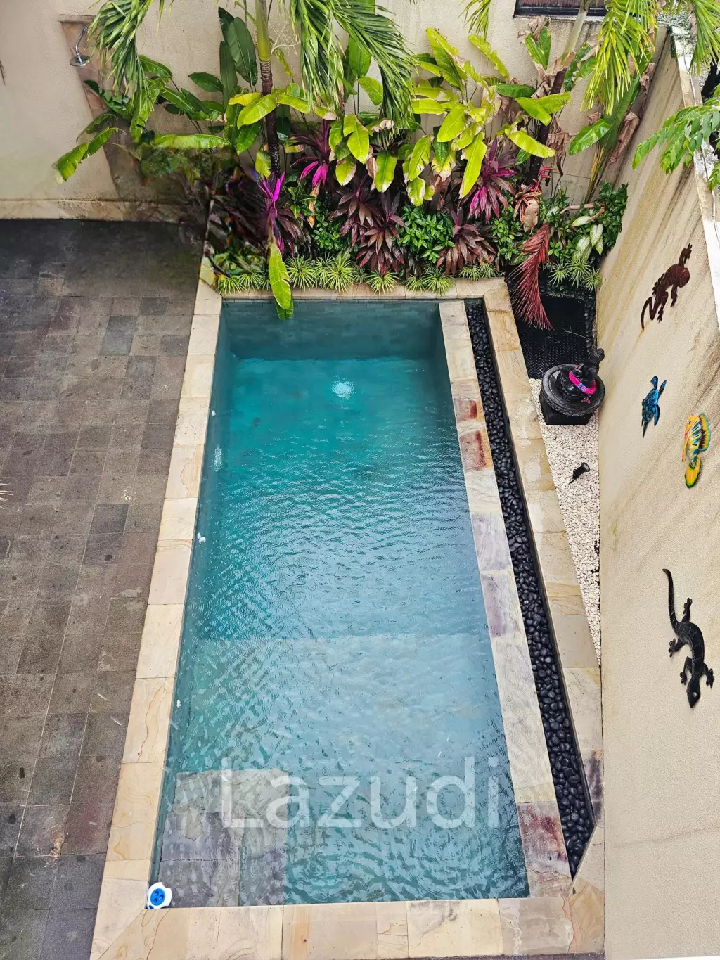 Prime Location Non beach side 3BR VILLA SANUR