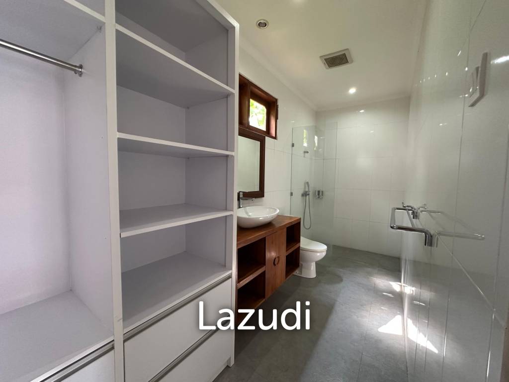 SPACIOUS 3 Bedroom Villa Beachside SANUR