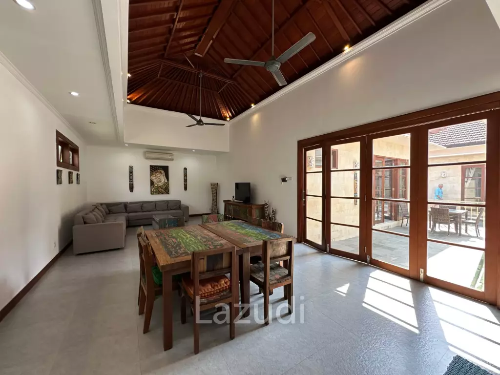 SPACIOUS 3 Bedroom Villa Beachside SANUR