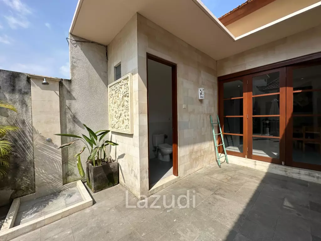 SPACIOUS 3 Bedroom Villa Beachside SANUR