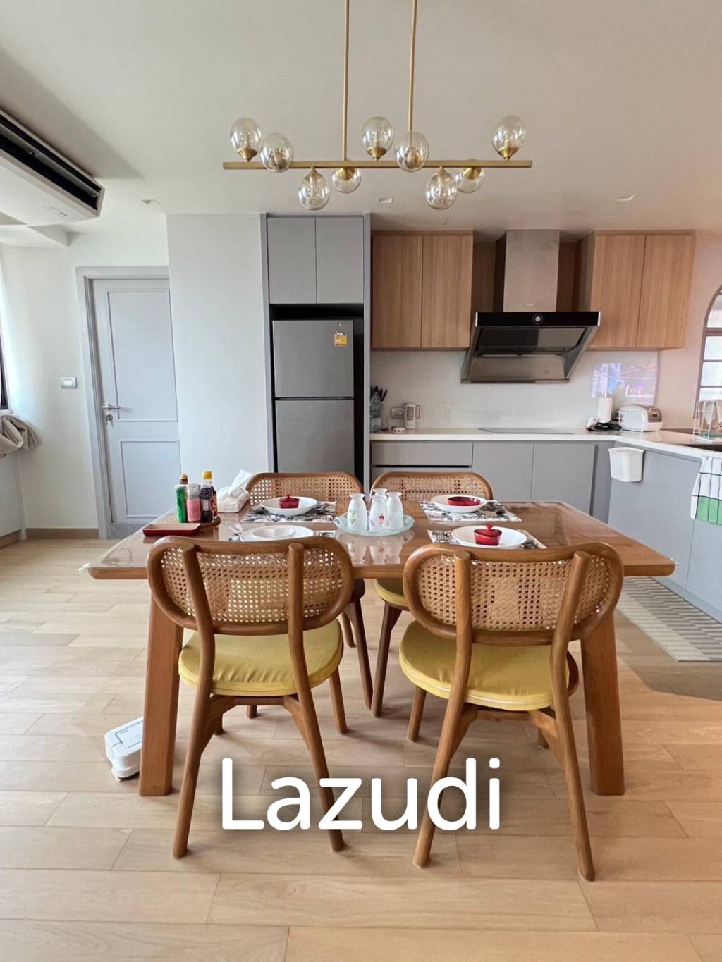 2 Bed 2 Bath 125 SQ.M Supalai Place Sukhumvit 39