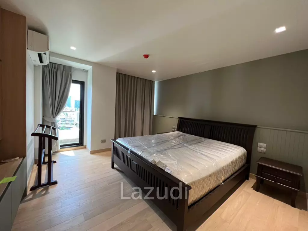 2 Bed 2 Bath 125 SQ.M Supalai Place Sukhumvit 39