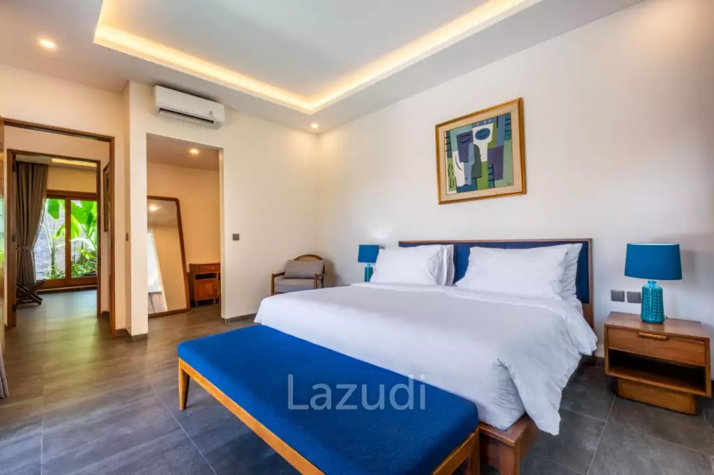 Stunning 3 bedroom walking distance to Sanur Beach