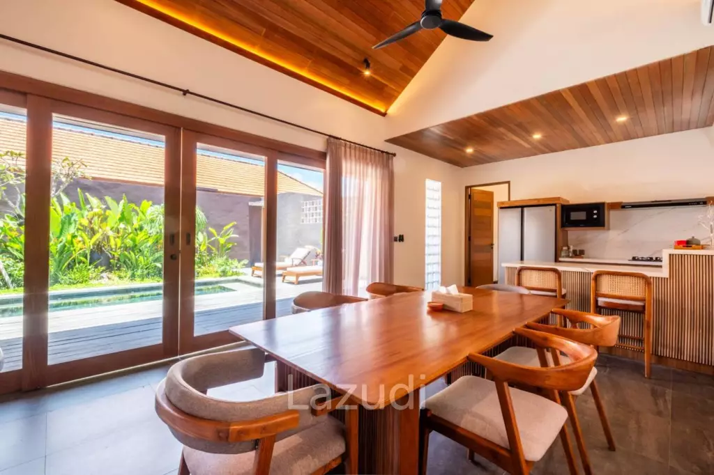 Stunning 3 bedroom walking distance to Sanur Beach