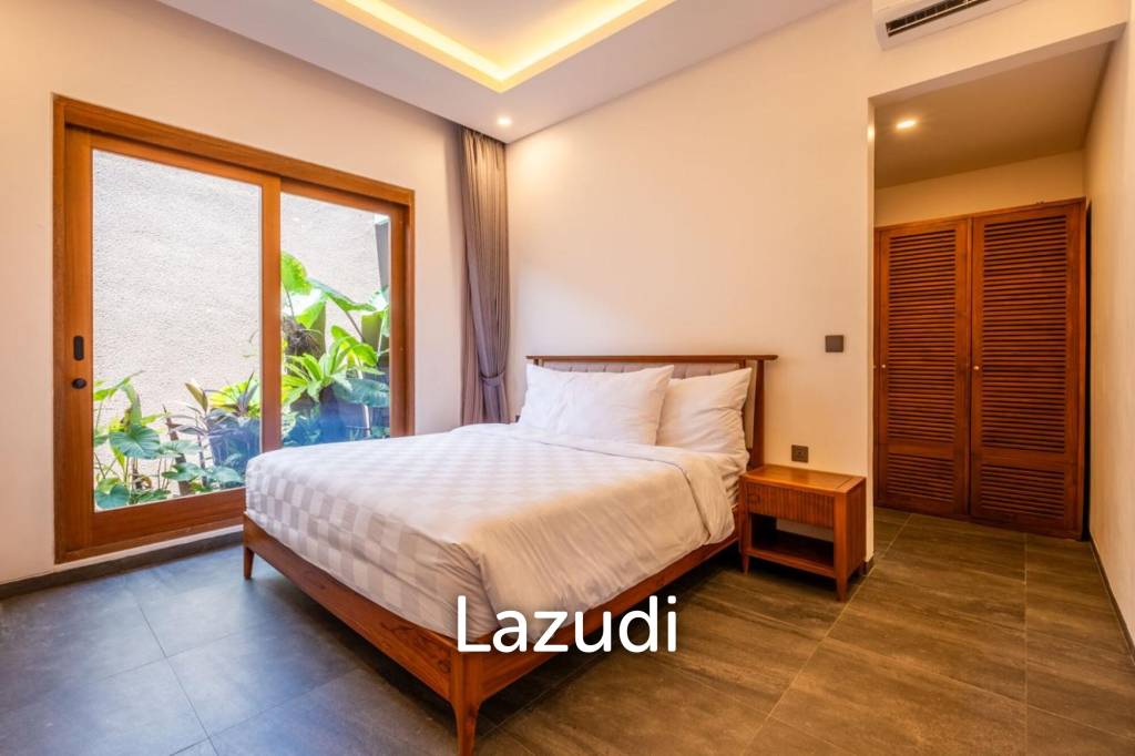 Stunning 3 bedroom walking distance to Sanur Beach
