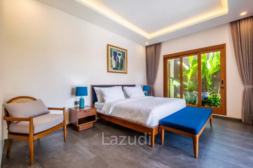 Stunning 3 bedroom walking distance to Sanur Beach