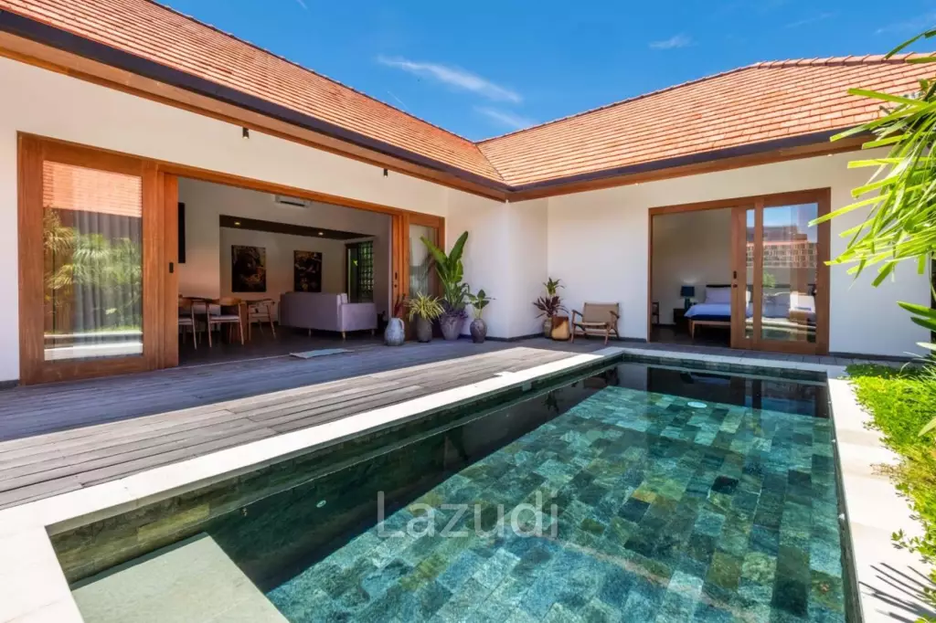 Stunning 3 bedroom walking distance to Sanur Beach