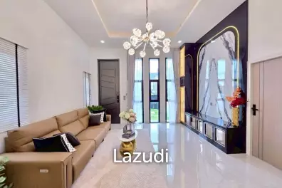 3 Beds 4 Baths 123 SQ.M. Modern House In Siam Country Club