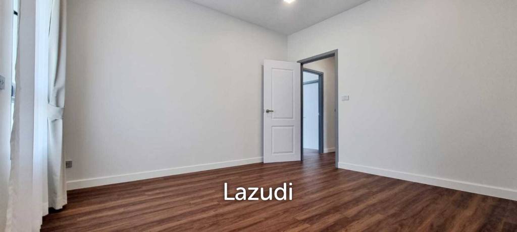 3 Bedrooms 4 Bathrooms 220 SQ.M. Spring Valley