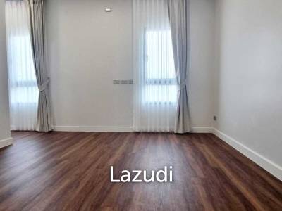 3 Bedrooms 4 Bathrooms 220 SQ.M. Spring Valley