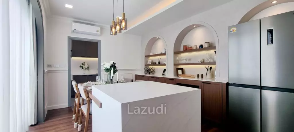 3 Bedrooms 4 Bathrooms 220 SQ.M. Spring Valley