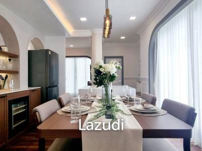 3 Bedrooms 4 Bathrooms 220 SQ.M. Spring Valley
