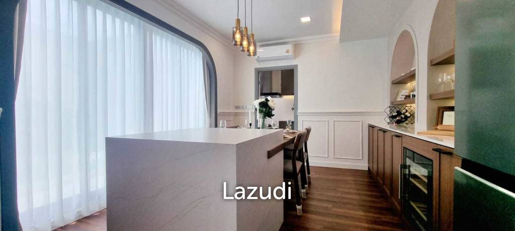 3 Bedrooms 4 Bathrooms 220 SQ.M. Spring Valley