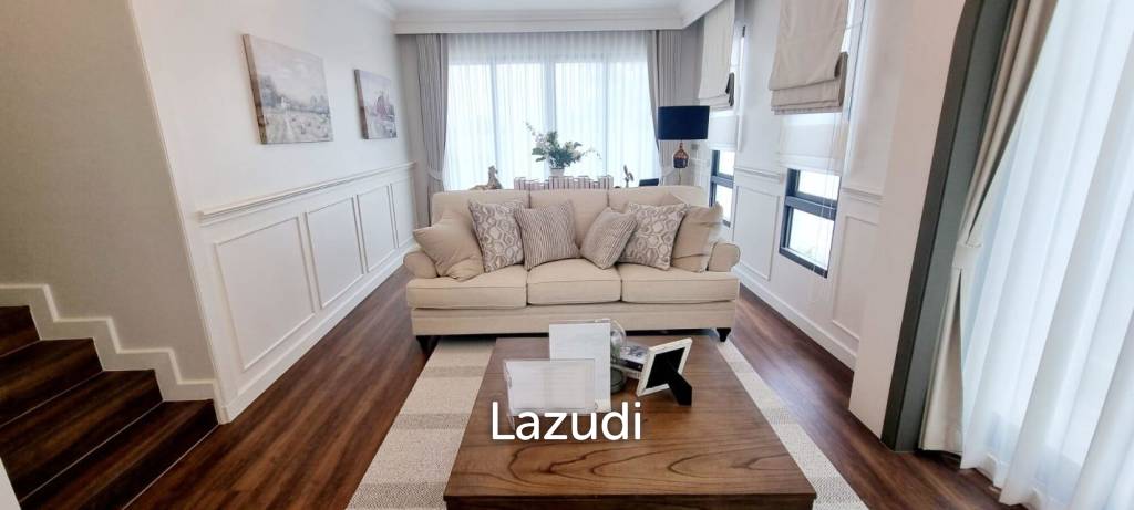 3 Bedrooms 4 Bathrooms 220 SQ.M. Spring Valley