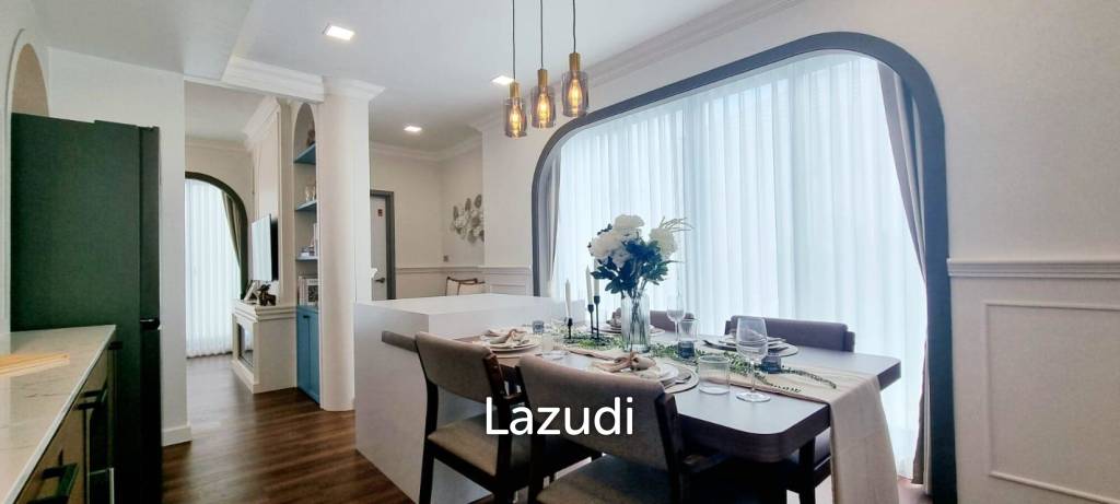 3 Bedrooms 4 Bathrooms 220 SQ.M. Spring Valley