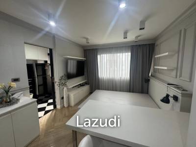 Studio 1 Bath 30 SQ.M  Condo One Sathorn