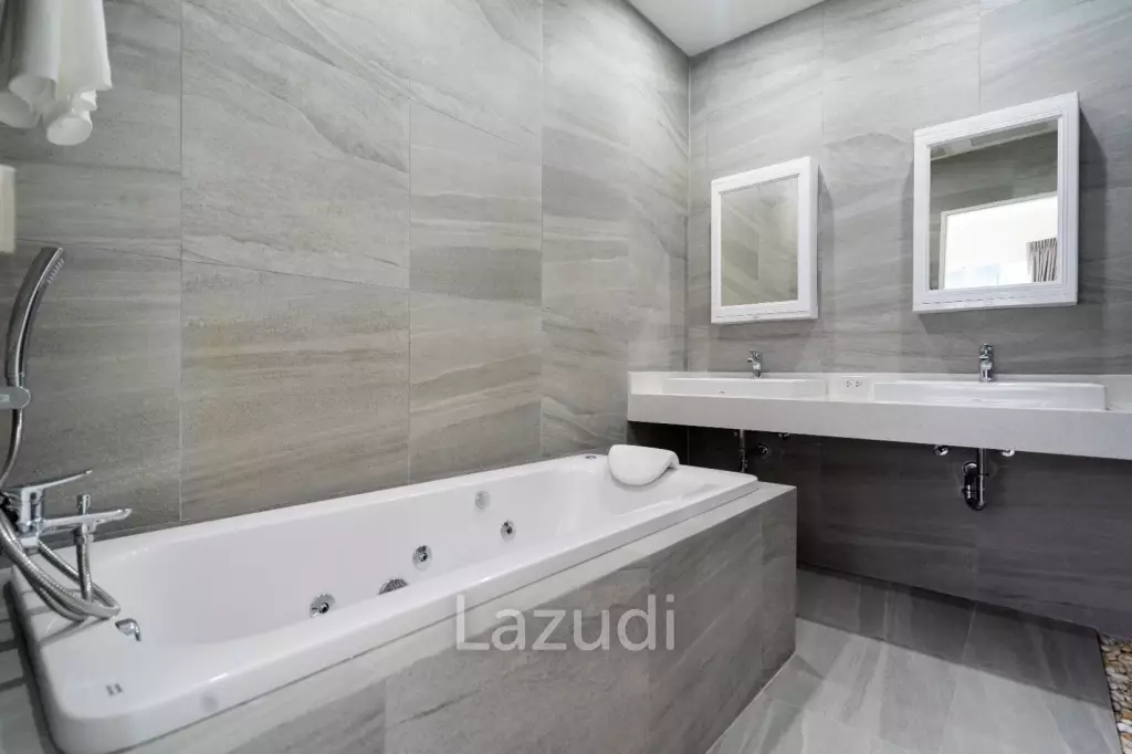 Investment opportunity in this 3-bed Modern Villa, Phuket