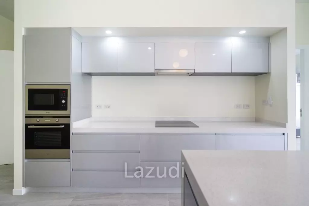 Investment opportunity in this 3-bed Modern Villa, Phuket