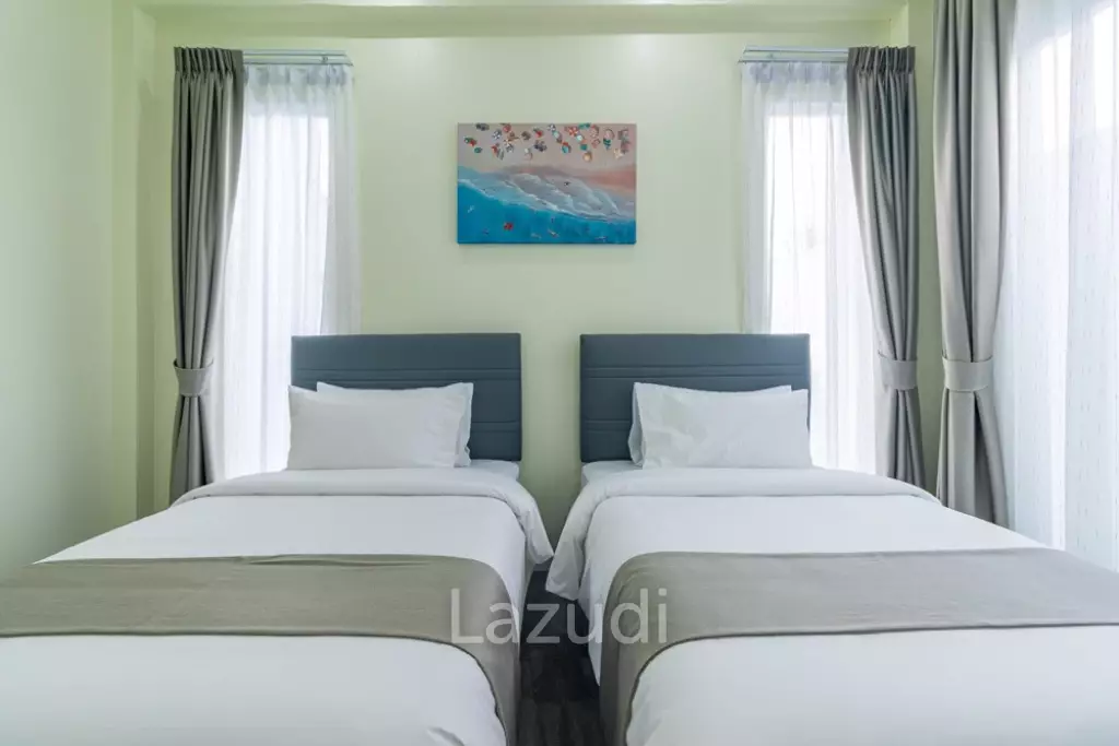 Investment opportunity: 3-bed Villa in Pasak 8 Phuket