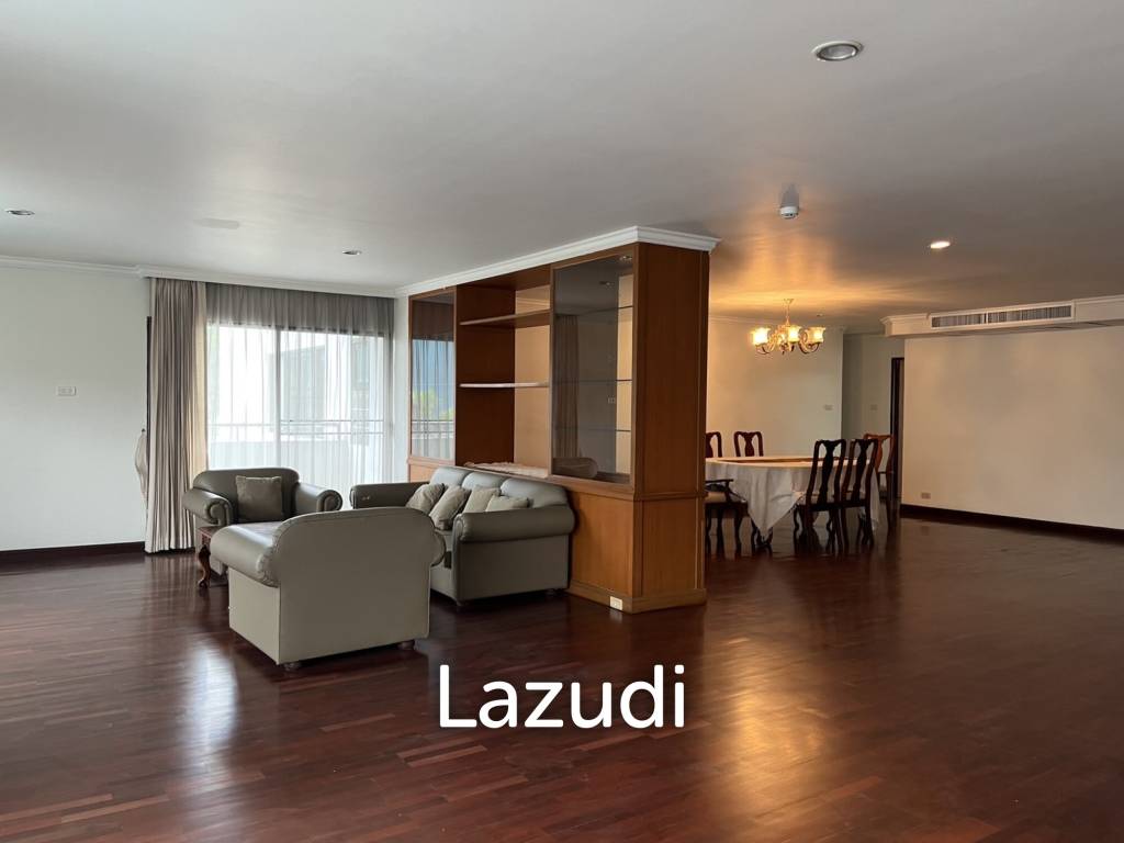 4 Bedroom 4 bedroom Condo 272 Sq.m. at Liang Garden