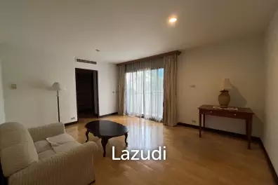 4 Bedroom 4 bedroom Condo 272 Sq.m. at Liang Garden