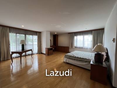 4 Bedroom 4 bedroom Condo 272 Sq.m. at Liang Garden