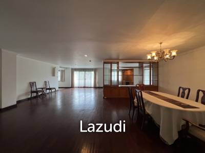 4 Bedroom 4 bedroom Condo 272 Sq.m. at Liang Garden