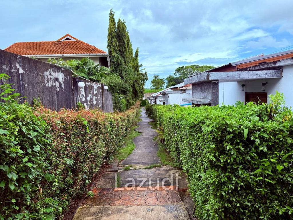 Investment Property: 6-Villa Estate on 1,814.8 sqm in Rawai, Phuket