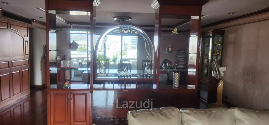 4 Bed 6 Bath 323 SQ.M Lumpini Place