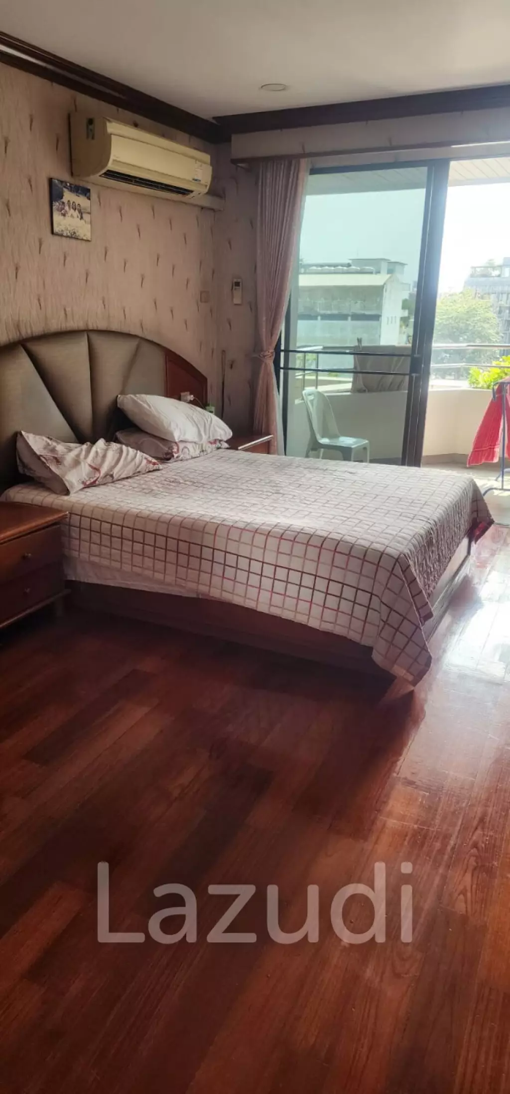 4 Bed 6 Bath 323 SQ.M Lumpini Place