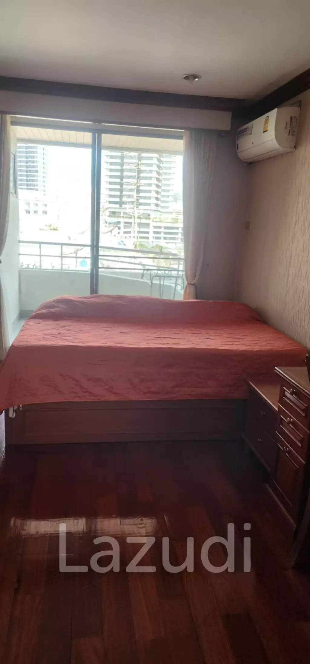4 Bed 6 Bath 323 SQ.M Lumpini Place