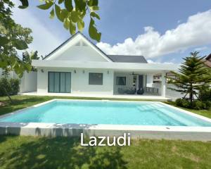 3 Beds 4 Baths 250 SQ.M. Pattaya Park Hill