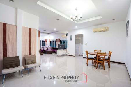 3 BED LOVELY VILLA WITH PRIVATE POOL IN HIN LEK FAI