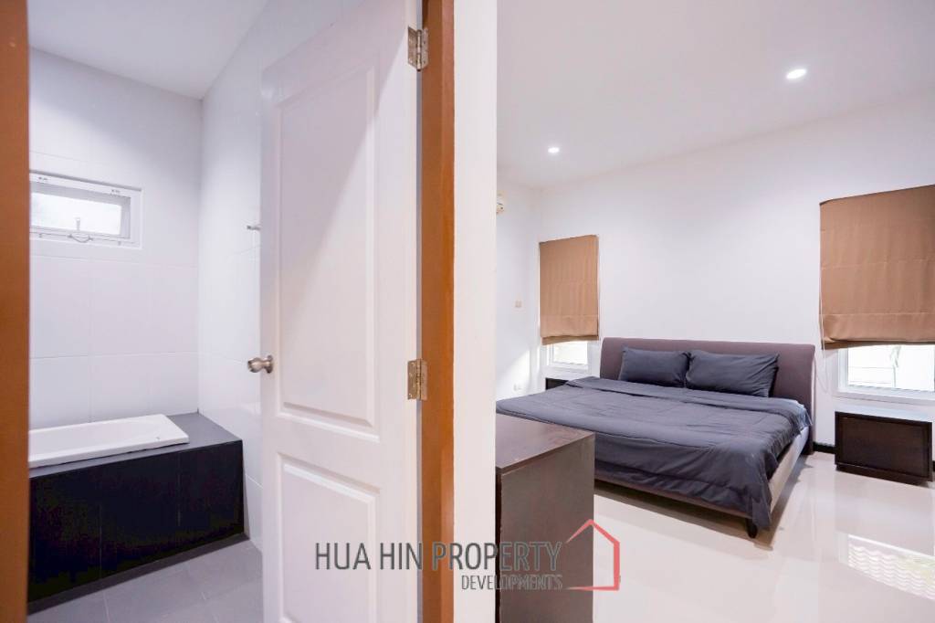 3 BED LOVELY VILLA WITH PRIVATE POOL IN HIN LEK FAI