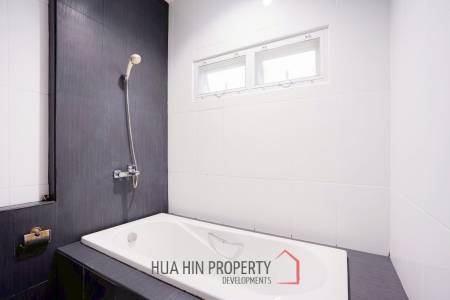 3 BED LOVELY VILLA WITH PRIVATE POOL IN HIN LEK FAI
