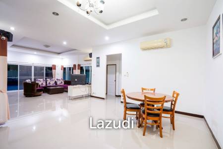 3 BED LOVELY VILLA WITH PRIVATE POOL IN HIN LEK FAI