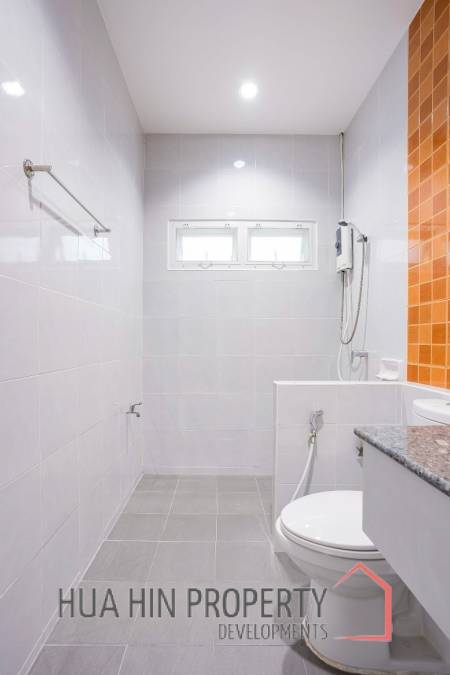 3 BED LOVELY VILLA WITH PRIVATE POOL IN HIN LEK FAI