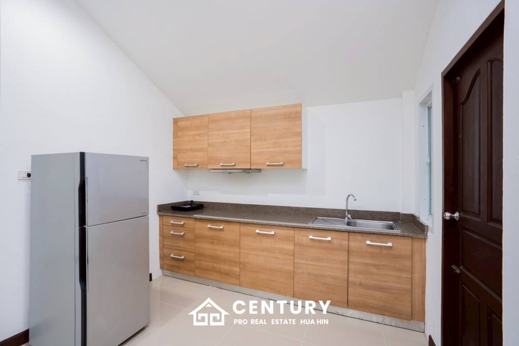 3 BED LOVELY VILLA WITH PRIVATE POOL IN HIN LEK FAI