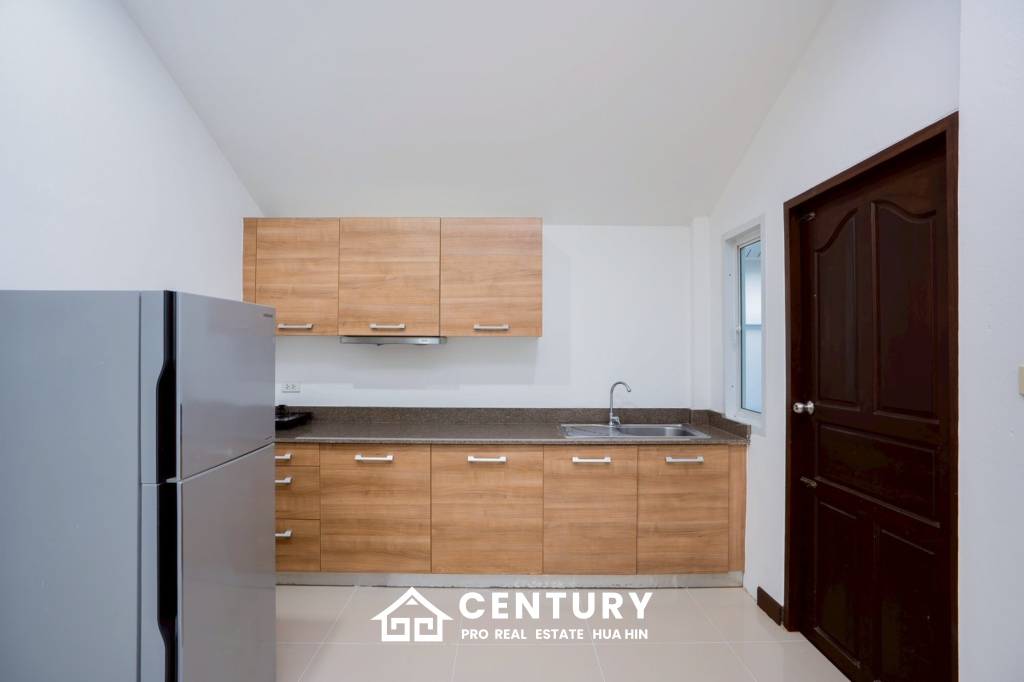 3 BED LOVELY VILLA WITH PRIVATE POOL IN HIN LEK FAI