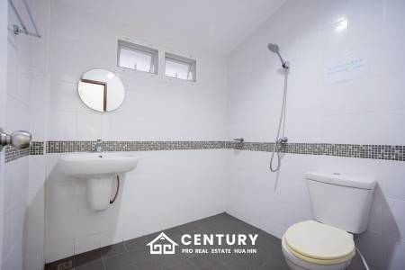 3 BED LOVELY VILLA WITH PRIVATE POOL IN HIN LEK FAI