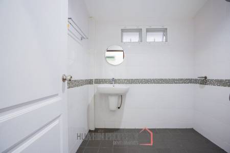 3 BED LOVELY VILLA WITH PRIVATE POOL IN HIN LEK FAI