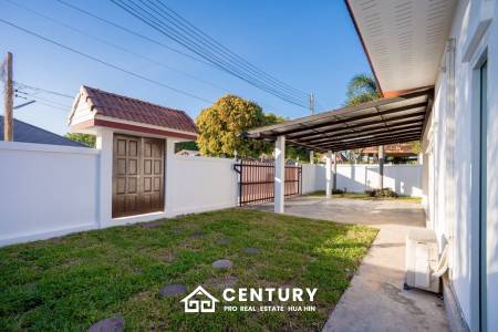 3 BED LOVELY VILLA WITH PRIVATE POOL IN HIN LEK FAI